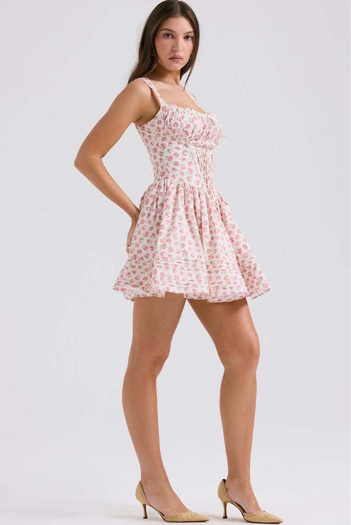 Noelle Mini