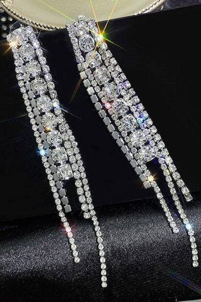 Leena Rhinestone Püsküllü Küpe